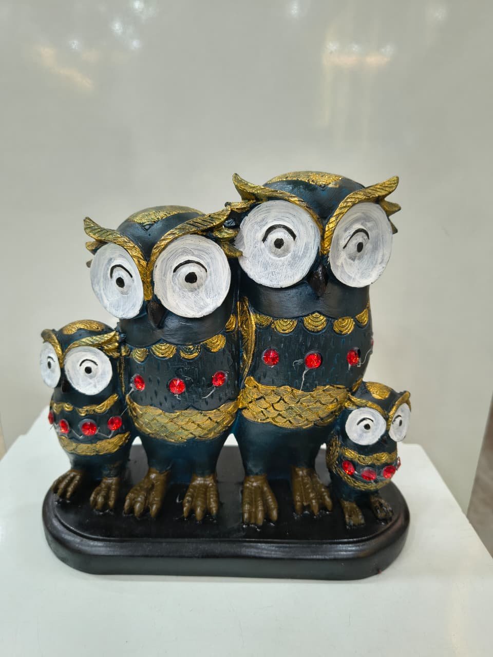 Owl Showpiece